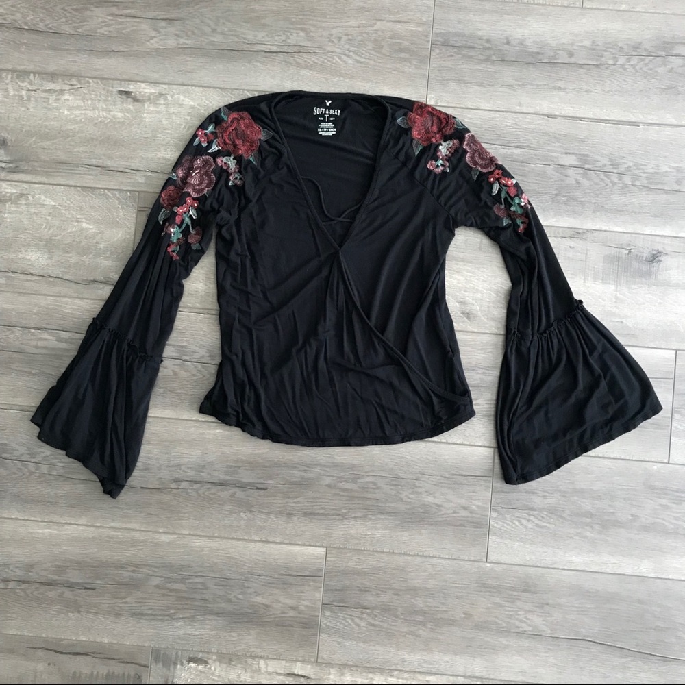 American Eagle Soft & Sexy Black Blouse